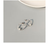 Irregular Oval Shape Pearl Earring
