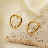Irregular Oval Shape Pearl Earring