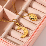 INS Style Moon and Oval Pendant Necklace